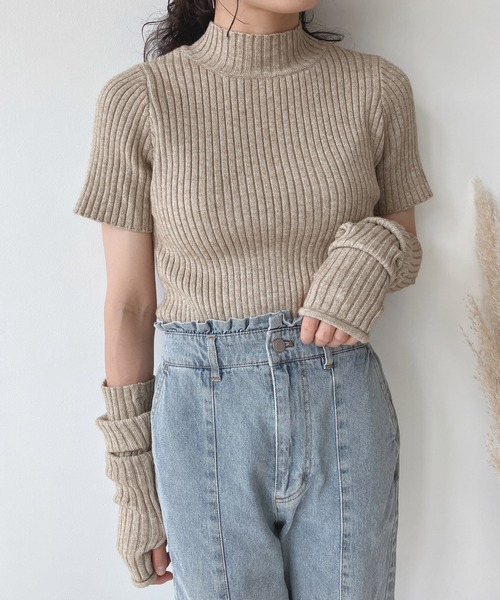 AS KNOW AS plus（アズノゥアズプラス）の「♪アームウォーマー 付きニット（ニット/セーター・レディース・ブラック/ベージュ/ブルー・FREE）」の13枚目の写真