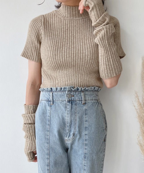 AS KNOW AS plus（アズノゥアズプラス）の「♪アームウォーマー 付きニット（ニット/セーター・レディース・ブラック/ベージュ/ブルー・FREE）」の14枚目の写真