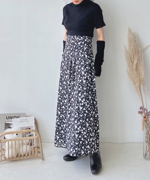 AS KNOW AS plus（アズノゥアズプラス）の「♪アームウォーマー 付きニット（ニット/セーター・レディース・ブラック/ベージュ/ブルー・FREE）」の6枚目の写真