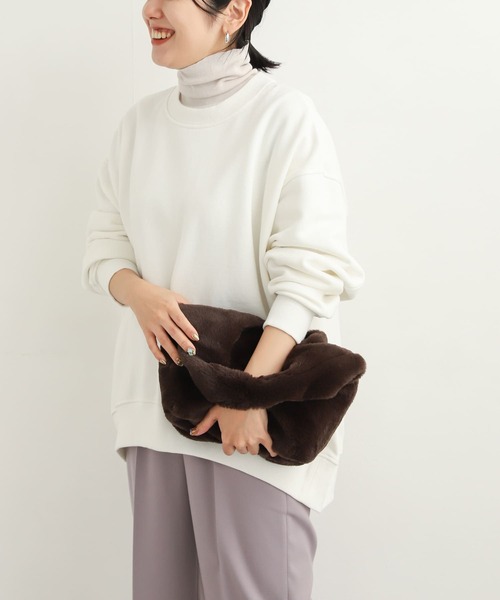 URBAN RESEARCH DOORS(アーバンリサーチドアーズ)の「『UR TECH』裏起毛クルーネックスウェット(スウェット・レディース・ピンク/オフホワイト/ブラック・MEDIUM)」の4枚目の写真