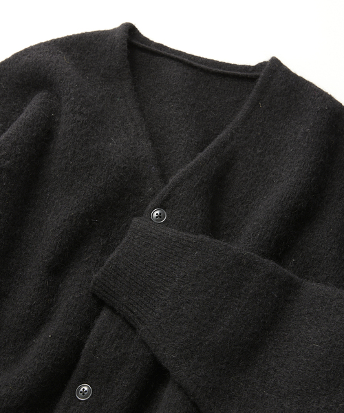 JOURNAL STANDARD relume（ジャーナルスタンダード　レリューム）の「CALIFORNIA シャギーソリッド モヘアカーディガン（カーディガン/ボレロ・メンズ・ブラック/ライトグレー/パープル/イエロー・MEDIUM/LARGE）」の2枚目の写真