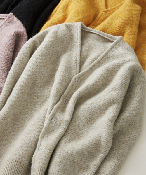JOURNAL STANDARD relume（ジャーナルスタンダード　レリューム）の「CALIFORNIA シャギーソリッド モヘアカーディガン（カーディガン/ボレロ・メンズ・ブラック/ライトグレー/パープル/イエロー・MEDIUM/LARGE）」の7枚目の写真