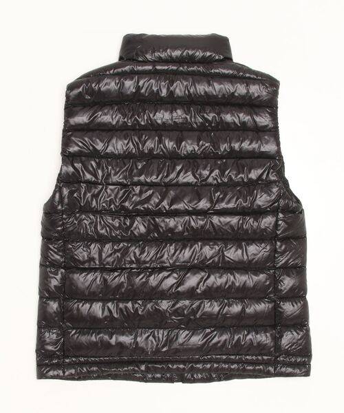 NANGA(ナンガ)の「ULTILIGHT DOWN VEST PACKABLE(MEN)(ダウンベスト・メンズ・ネイビー/ブラック/イエロー系その他/ライム・S/M/L/XL/XXL)」の17枚目の写真