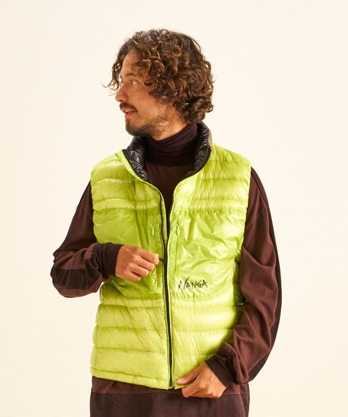 NANGA(ナンガ)の「ULTILIGHT DOWN VEST PACKABLE(MEN)(ダウンベスト・メンズ・ネイビー/ブラック/イエロー系その他/ライム・S/M/L/XL/XXL)」の12枚目の写真