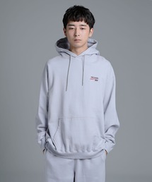 DELUXE | IN-N-OUT HOODY(パーカー)