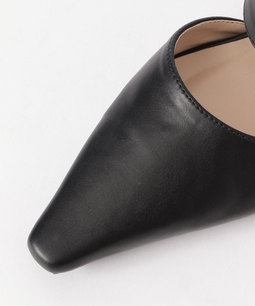 Andemiu(アンデミュウ)の「バックルツキパンプス184787(パンプス・レディース・ブラウン/アイボリー/ブラック・MEDIUM/LARGE)」の19枚目の写真