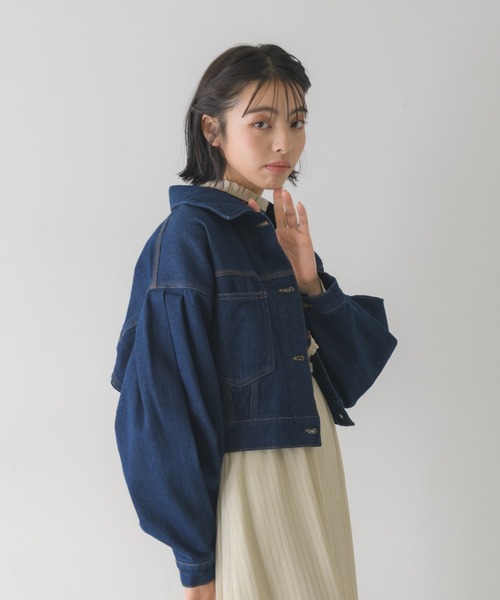 idem（イデム）の「tuck sleeve denim jacket/ショート丈デニムジャケット（デニムジャケット・レディース・ネイビー・FREE）」の18枚目の写真