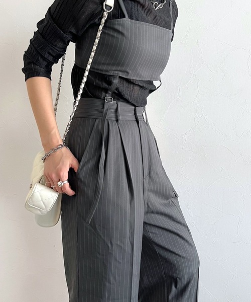 PAGEBOY（ページボーイ）の「CORE / ストライプビスチェオールインワン（つなぎ/オールインワン・レディース・ブラック/グレー・FREE）」の8枚目の写真