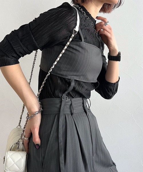 PAGEBOY（ページボーイ）の「CORE / ストライプビスチェオールインワン（つなぎ/オールインワン・レディース・ブラック/グレー・FREE）」の9枚目の写真