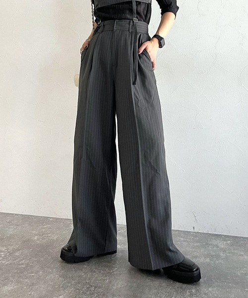 PAGEBOY（ページボーイ）の「CORE / ストライプビスチェオールインワン（つなぎ/オールインワン・レディース・ブラック/グレー・FREE）」の13枚目の写真