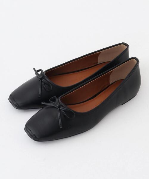 Tiara（ティアラ）の「スクエアトゥバレーシューズ（バレエシューズ・レディース・ホワイト×ブラック/ブラック・L/M/S）」の2枚目の写真