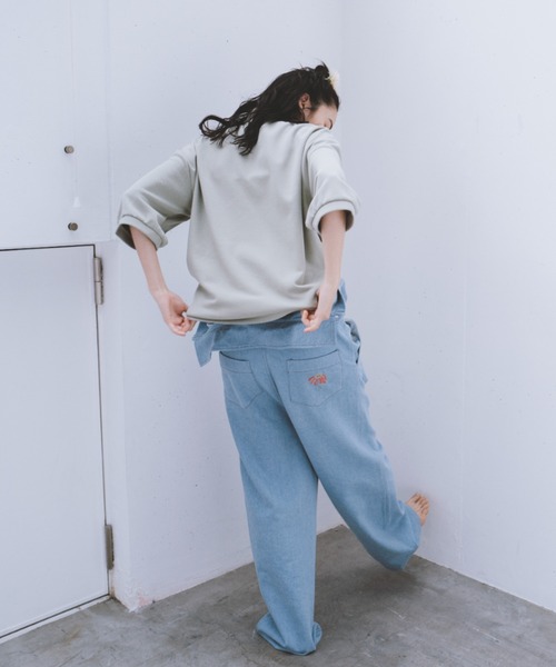 INTER FACTORY（インターファクトリー）の「清水こづえ‐刺繍入りポロシャツ　made in INTER FACTORY（ポロシャツ・レディース・チャコールグレー/オレンジ/ミント・LARGE/MEDIUM）」の5枚目の写真