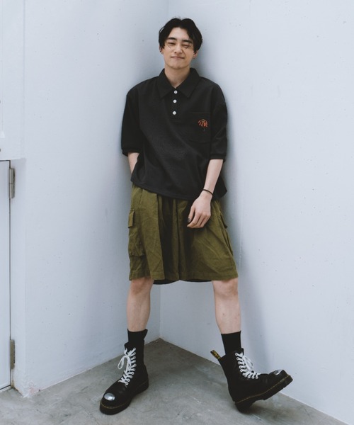 INTER FACTORY（インターファクトリー）の「清水こづえ‐刺繍入りポロシャツ　made in INTER FACTORY（ポロシャツ・レディース・チャコールグレー/オレンジ/ミント・LARGE/MEDIUM）」の9枚目の写真