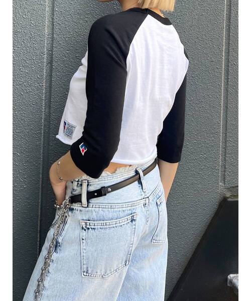 Russell Athletic(ラッセルアスレティック)の「【RUSSELL ATHLETIC×EMODA】ラグランショートフィットTシャツ(Tシャツ/カットソー・レディース・ブラウン/ネイビー/ブラック・FREE)」の7枚目の写真