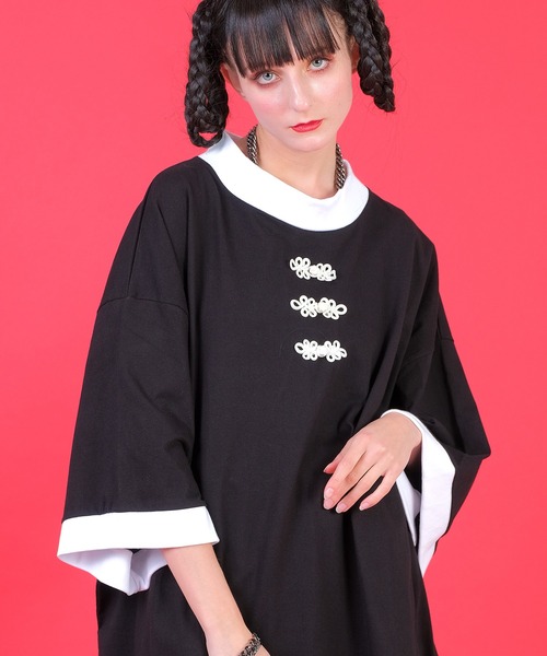 ankoROCK(アンコロック)の「チャイナボタンモックリンガーTシャツ -オーバーサイズ-(Tシャツ/カットソー・レディース・B/A・ONE SIZE)」の2枚目の写真