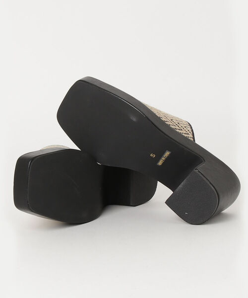 fredy emue（フレディエミュ）の「パナマプラットフォームサンダル（サンダル・レディース・ブラック・S/M）」の6枚目の写真