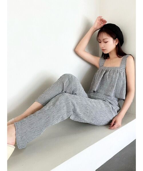 RESEXXY（リゼクシー）の「シャーリングパンツ【セットアップ着用可能】（その他パンツ・レディース・ホワイト/ブラック/ベージュ・FREE）」の8枚目の写真