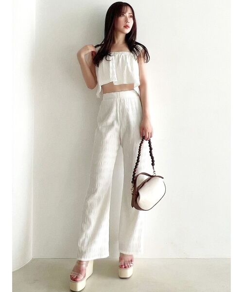 RESEXXY（リゼクシー）の「シャーリングパンツ【セットアップ着用可能】（その他パンツ・レディース・ホワイト/ブラック/ベージュ・FREE）」の9枚目の写真