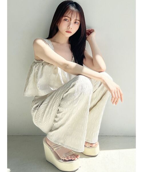 RESEXXY（リゼクシー）の「シャーリングパンツ【セットアップ着用可能】（その他パンツ・レディース・ホワイト/ブラック/ベージュ・FREE）」の14枚目の写真