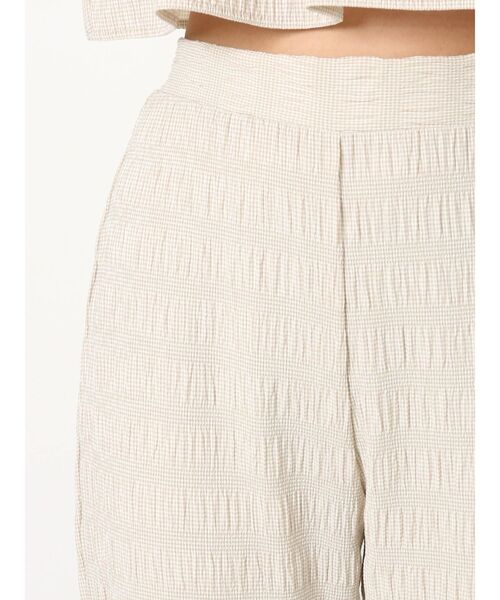 RESEXXY（リゼクシー）の「シャーリングパンツ【セットアップ着用可能】（その他パンツ・レディース・ホワイト/ブラック/ベージュ・FREE）」の19枚目の写真