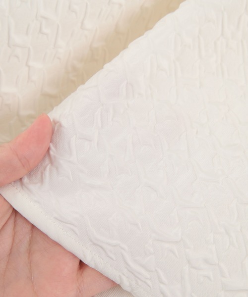 titivate(ティティベイト)の「ふくれジャガードショートワンピース(ワンピース・レディース・オフホワイト/ブラック/グレイッシュベージュ・S/M)」の22枚目の写真