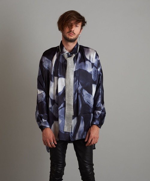 NO ID.（ノーアイディ）の「【NO ID.】Glitter Stole / Glitter ストール（ネクタイ・メンズ・ブラック/ホワイト・ONE SIZE）」の6枚目の写真