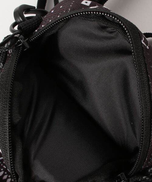 Dickies(ディッキーズ)の「【Dickies】DK PORTABLE SHOULDER(ショルダーバッグ・メンズ・ライトグリーン/ピンク/ベージュ/オレンジ/その他2/その他3/マルチ/ブラック/ブラック系その他2/その他4・FREE)」の17枚目の写真