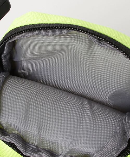 Dickies(ディッキーズ)の「【Dickies】DK PORTABLE SHOULDER(ショルダーバッグ・メンズ・ライトグリーン/ピンク/ベージュ/オレンジ/その他2/その他3/マルチ/ブラック/ブラック系その他2/その他4・FREE)」の21枚目の写真