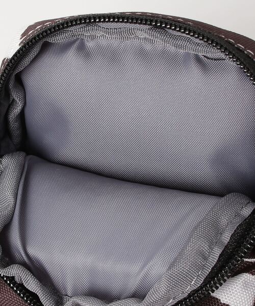 Dickies(ディッキーズ)の「【Dickies】DK PORTABLE SHOULDER(ショルダーバッグ・メンズ・ライトグリーン/ピンク/ベージュ/オレンジ/その他2/その他3/マルチ/ブラック/ブラック系その他2/その他4・FREE)」の22枚目の写真