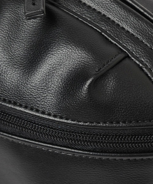 LAKOLE（ラコレ）の「フェイクレザーボディバッグ / 969626（ボディバッグ/ウエストポーチ・メンズ・ホワイト/ブラック・FREE）」の20枚目の写真