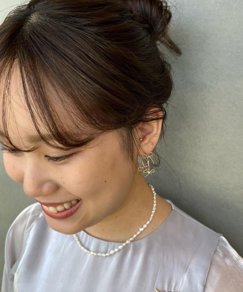flower（フラワー）の「リボンフープピアス（ピアス（片耳用）・レディース・ゴールド・FREE）」の7枚目の写真