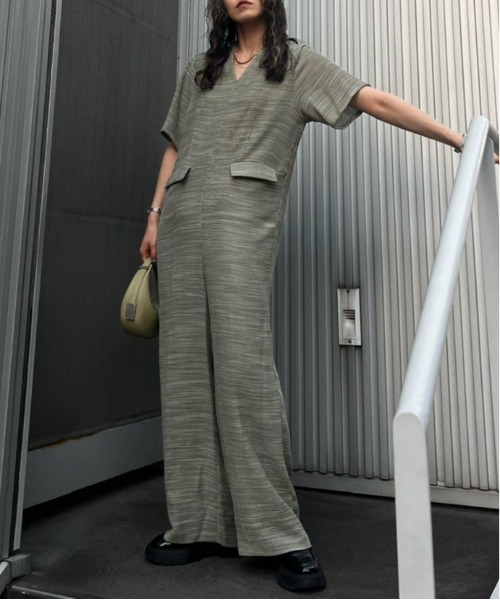 Ameri（アメリ）の「KARAMI RELAX ROMPERS（つなぎ/オールインワン・レディース・ブラック/カーキ・SMALL/MEDIUM）」の8枚目の写真