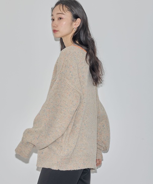 ELLEgirl(エルガール)の「カラーネップニットカーディガン【ELLEgirl/エル ガール】(カーディガン/ボレロ・レディース・ベージュ/ラベンダー・FREE)」の10枚目の写真