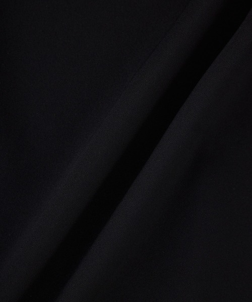 ADAM ET ROPE'（アダムエロペ）の「《Y-Sports》ダンボールジャージ オーバーサイズ プルオーバー（スウェット・メンズ・ブラック/ネイビー・M/L）」の9枚目の写真