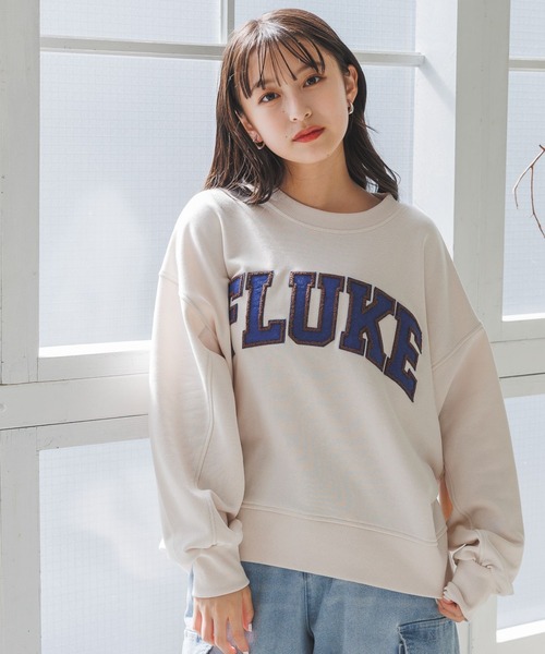 repipi armario(レピピ アルマリオ)の「カレッジワッペンスウェット(スウェット・キッズ・ネイビー/アイボリー系2/グレー/パープル/ブラウン/アイボリー系1/グリーン/ホワイト系その他3/スミクロ・LARGE/SMALL/MEDIUM)」の6枚目の写真