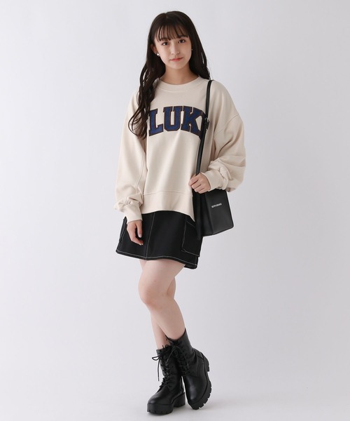 repipi armario(レピピ アルマリオ)の「カレッジワッペンスウェット(スウェット・キッズ・ネイビー/アイボリー系2/グレー/パープル/ブラウン/アイボリー系1/グリーン/ホワイト系その他3/スミクロ・LARGE/SMALL/MEDIUM)」の11枚目の写真