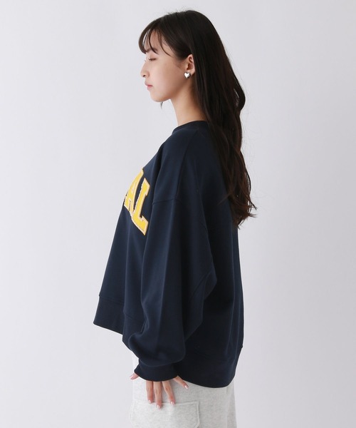 repipi armario(レピピ アルマリオ)の「カレッジワッペンスウェット(スウェット・キッズ・ネイビー/アイボリー系2/グレー/パープル/ブラウン/アイボリー系1/グリーン/ホワイト系その他3/スミクロ・LARGE/SMALL/MEDIUM)」の22枚目の写真