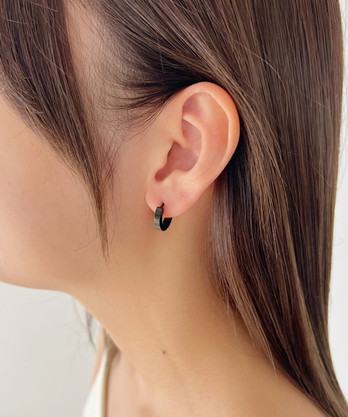 sowang(ソワン)の「【ステンレス】ジェンダーレス ワンタッチピアス(ピアス(両耳用)・レディース・ブラック/ゴールド/シルバー・FREE)」の7枚目の写真