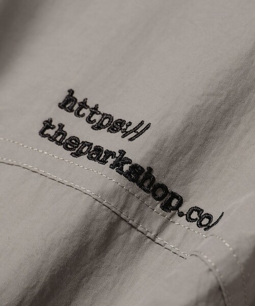 THE PARK SHOP（ザパークショップ）の「THE PARK SHOP / SlipOn スポーツ ジャケット（105～145cm）（ナイロンジャケット・キッズ・グレー/ブラック・115/105/145/135/125）」の14枚目の写真