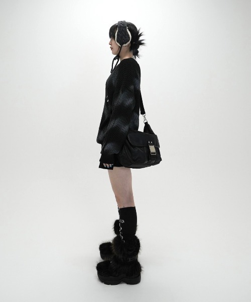 XU(エックスユー)の「【Never mind the XU】ear muffler / 【ネバーマインド ザ エックスユー】イヤーマフラー(イヤーマフ・レディース・グレー/ベージュ・ONE SIZE)」の15枚目の写真