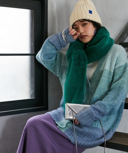 LV パープル マフラーと帽子セット LV パープル マフラーと帽子セット LV パープル マフラーと帽子セット