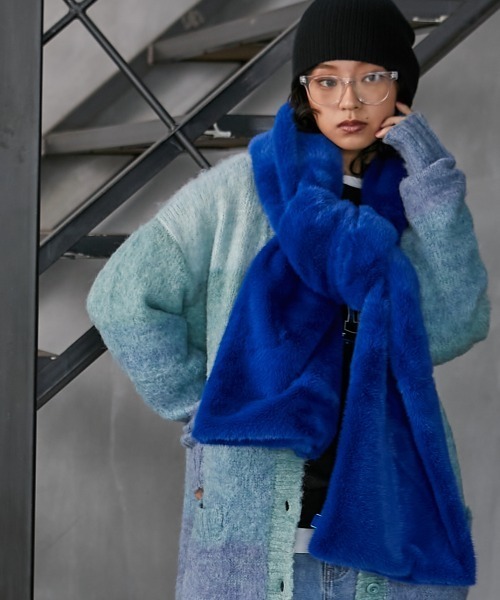 GEVS.（ジェイヴィス）の「＜大きいサイズ＞ フェイクファーカラー