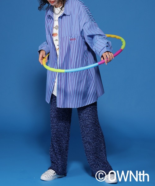 OWNth(オンス)の「フラップデザインランダムストライプオーバーシャツ(シャツ/ブラウス・レディース・ブルー/イエロー・FREE)」の6枚目の写真