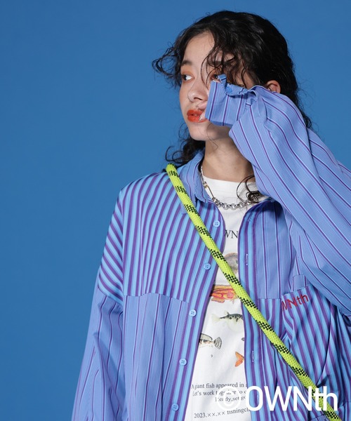 OWNth(オンス)の「フラップデザインランダムストライプオーバーシャツ(シャツ/ブラウス・レディース・ブルー/イエロー・FREE)」の7枚目の写真