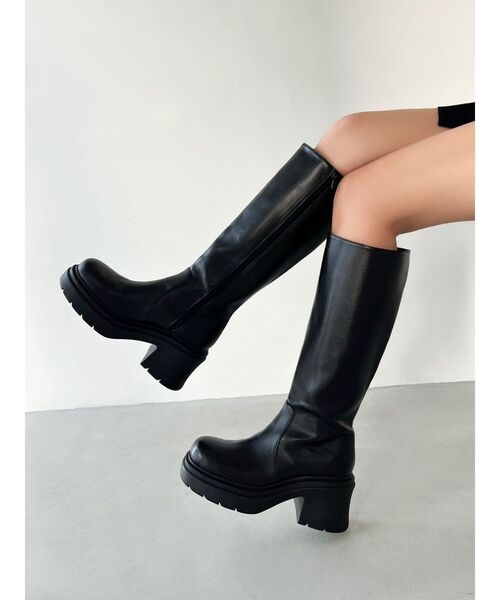 RESEXXY（リゼクシー）の「トラックソールラウンドブーツ（ブーツ・レディース・ブラック・MEDIUM/SMALL/LARGE）」の5枚目の写真