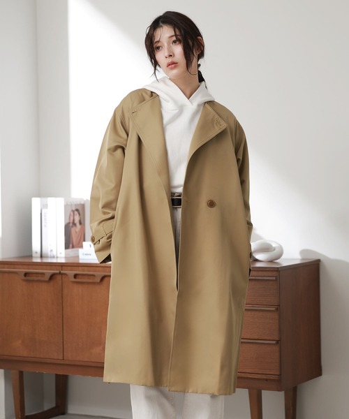 Filomo（フィローモ）の「[Filomo]ノーカラーロングコート 弱はっ水加工（トレンチコート・レディース・ベージュ/キャメル/ネイビー/ブラック・M/L）」の14枚目の写真