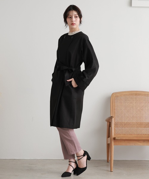 Filomo（フィローモ）の「[Filomo]ノーカラーロングコート 弱はっ水加工（トレンチコート・レディース・ベージュ/キャメル/ネイビー/ブラック・M/L）」の15枚目の写真