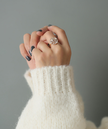 「Lilas by SPICK&SPAN」ミックスモチーフオーバルリングK10 Lilas（リラ）の「ミックスモチーフオーバルリング K10（リング）」 - WEAR