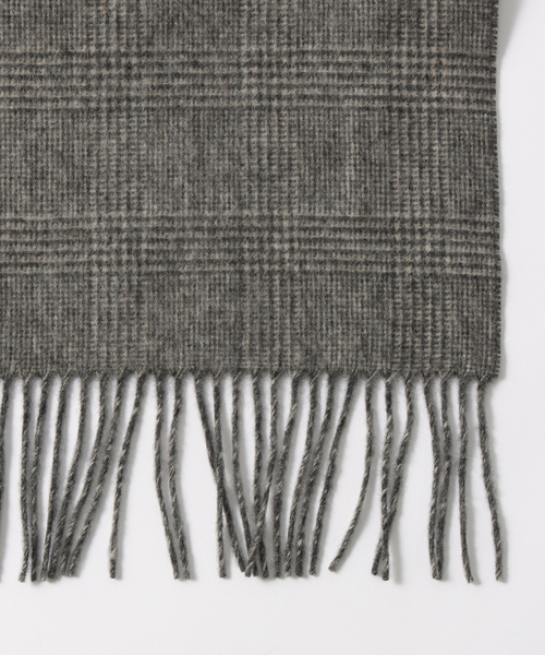 THROW（スロー）の「【THROW / スロー】Double Face Glen Check（マフラー・メンズ・ブラウン/ライトグレー・FREE）」の4枚目の写真