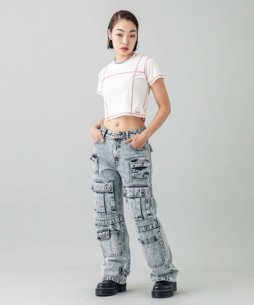 X-girl(エックスガール)の「CONTRAST STITCH BABY TEE(Tシャツ/カットソー・レディース・ブラック/ホワイト/ライトブルー・S/M)」の13枚目の写真